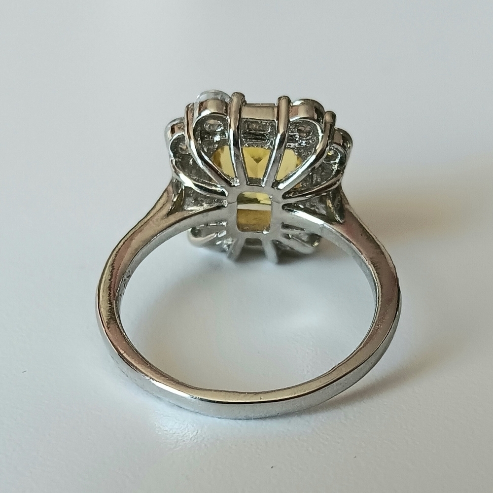 Beautiful Citrine & Cz Fashion Ring .925 Size 8 - Picture 5 of 8